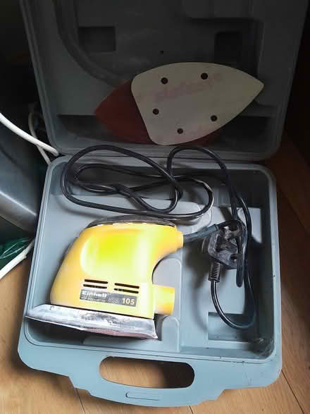 Photo of free Electric sander (PH10 Rattray) #1