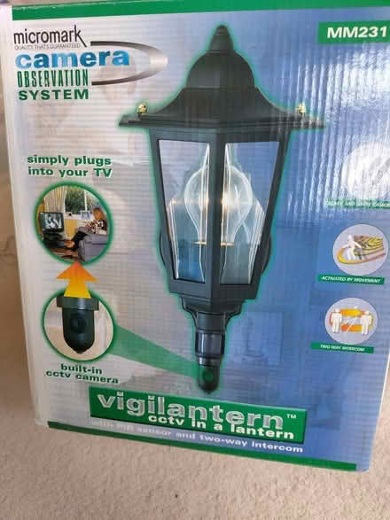 Photo of free outside lamp with camera (North Hinksey OX2) #2
