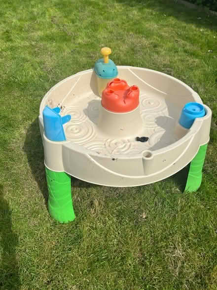Photo of free Water play table (DA15) #1