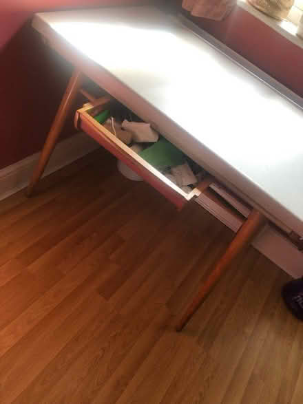 Photo of free Big desk (Brookvale RG21) #3