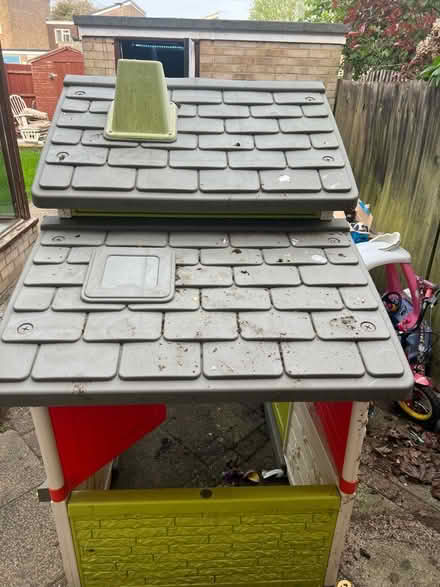 Photo of free Childs garden house (Martinswood SG1) #3