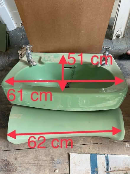 Photo of free Vintage Green Sink, Pedestal and Taps (Runcton PO20) #1