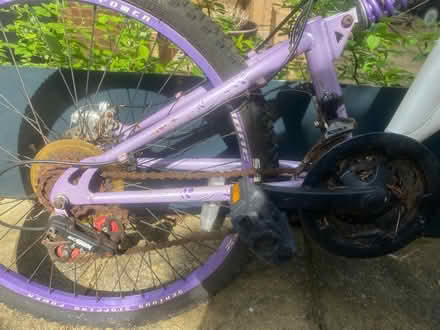 Photo of free Bike not rideable needs repair (Reading RG2) #2