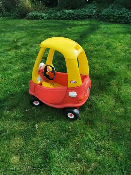 Photo of free Little tikes car (Horley, RH6) #3