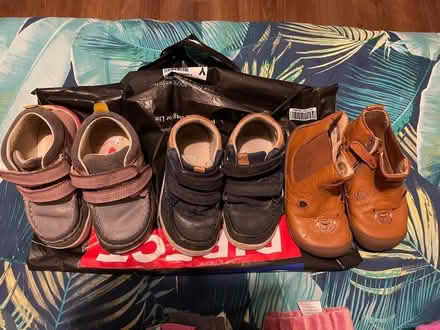 Photo of free Girls clothes 1.5-2yrs (Leytonstone E11) #4