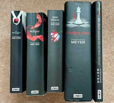 Photo of free All 5 Twilight Books (Walkwood B97) #1