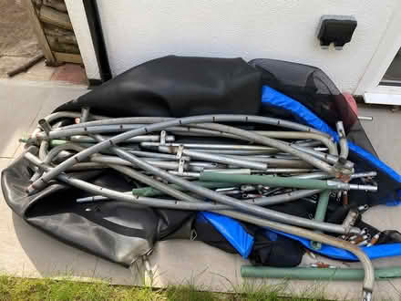 Photo of free Broken 10ft trampoline for parts (Twickenham TW1) #1