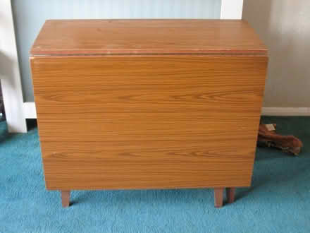Photo of free Drop leaf table (Laindon SS15) #3
