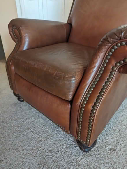 Photo of free barcalounger leather recliner (South Lake district, Pasadena) #1