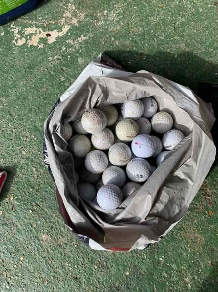 Photo of free Golf balls (Sonning RG4) #1