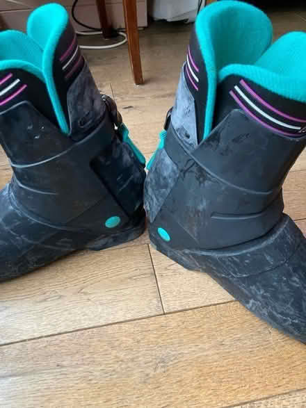 Photo of free Men’s ski boots size 10 (RUshden NN10) #3