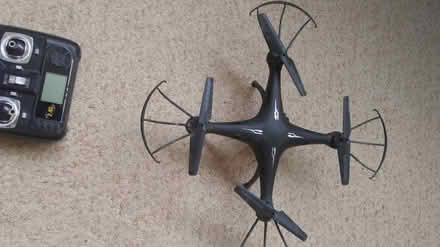 Photo of free drone (Great Glen LE8) #2