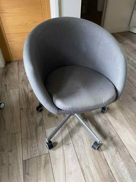 Photo of free Grey Chair (Hurst RG10) #1
