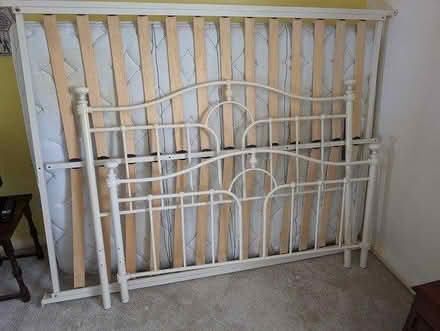 Photo of free Great condition double bed frame (Welwyn) #1
