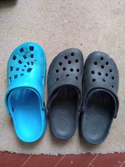 Photo of free Black plastic clogs. unknown size ? possibly 6 (North Hinksey OX2) #1