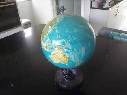 Photo of free Globe (Castle Eaton, SN6) #1
