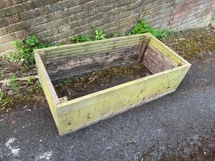 Photo of free Wooden planter (Eynsford DA4) #1