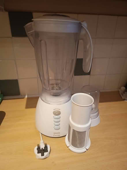 Photo of free Blender and juicer (Shandon EH11) #1
