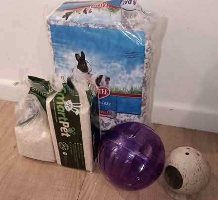 Photo of free Small animal supplies (Chapeltown S35) #1