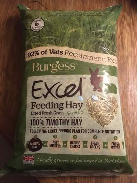 Photo of free Feeding hay for rabbits (Blackford EH9) #1