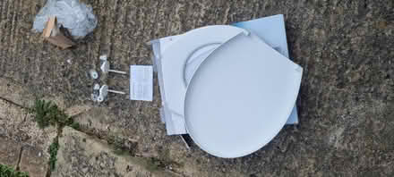 Photo of free Toilet seat (Kennington OX1) #1