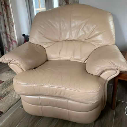 Photo of free Reclining Sofa and arm chairs (Christchurch) #2