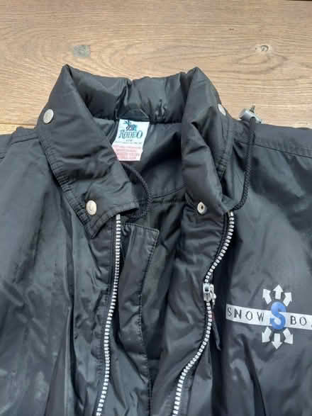 Photo of free Women's ski jacket (Beaconsfield HP9) #2