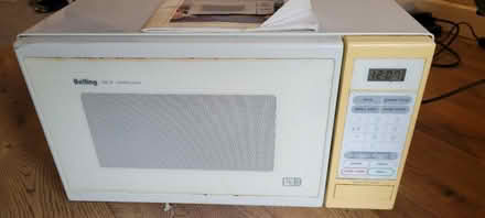 Photo of free 800w Microwave (Broomhill/Crookesmoor S10) #2