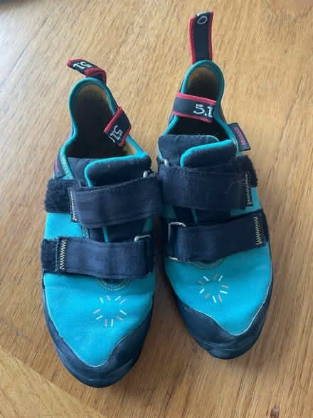 Photo of free climbing shoes 5.10 (L8) #1