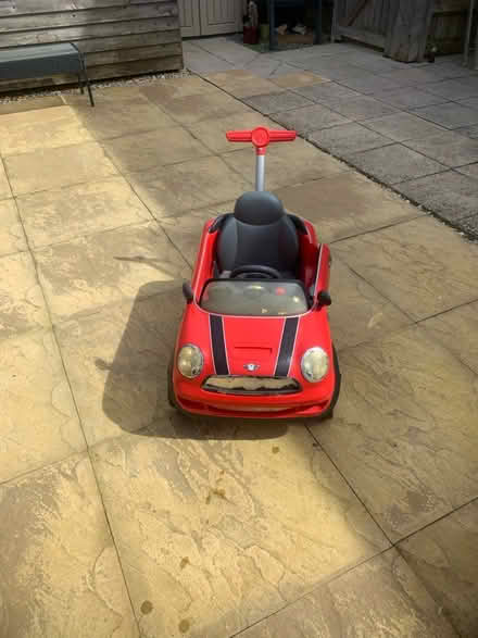 Photo of free Toddler mini (Drayton) #3