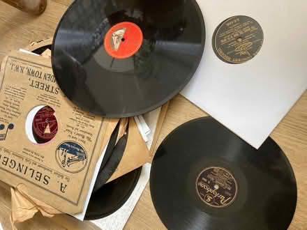 Photo of free Gramophone records ( I think!) (Loughborough LE11) #1