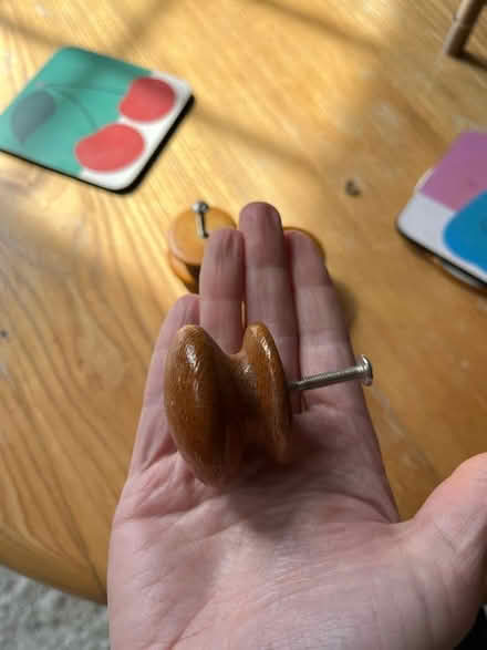 Photo of free Door knobs (E2) #2