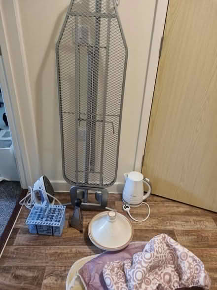 Photo of free Various household items (WD23 Bushey) #3
