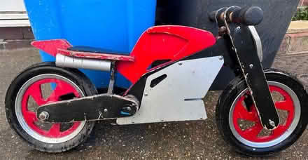 Photo of free Child’s little balance bike (Long Eaton, Nottingham.) #2