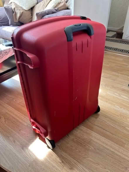 Photo of free Red Carlton Large suitcase! (Bromley North BR1) #3