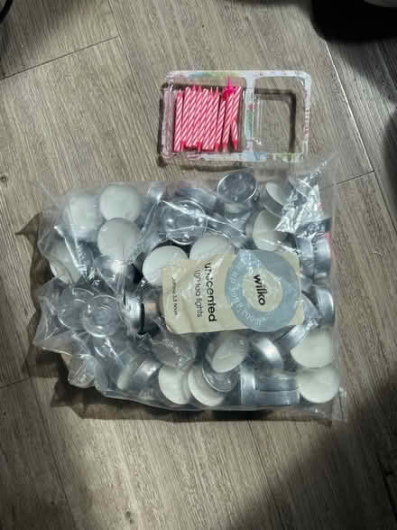 Photo of free Tealights & Candles (SW17) #1