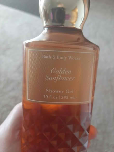 Photo of free 10 oz.shower gel (Farmington Hills) #1