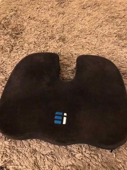 Photo of free Soft cushion (TW2) #1