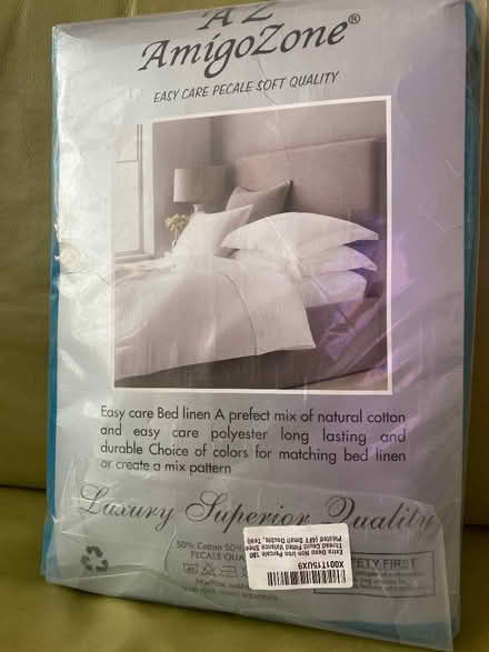 Photo of free Small double 4ft valance sheet (Stockland Green B23) #1