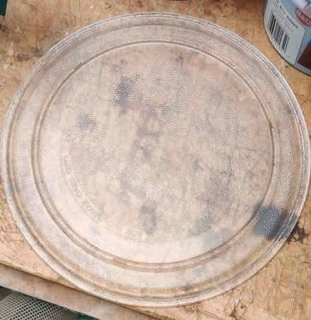 Photo of free Microwave Plate (Manchester M19) #1