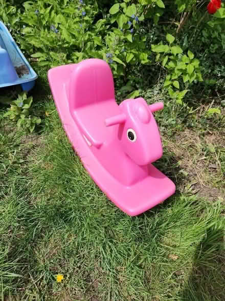 Photo of free Pink rocker (Croydon CR2) #1