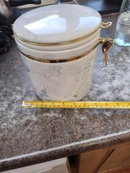 Photo of free Kilner storage jar/biscuit barrel (Nunthorpe TS7) #2