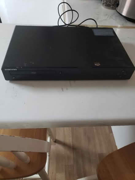 Photo of free Samsung Blu-ray player (GU14) #1