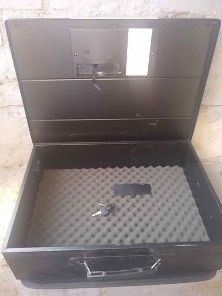 Photo of free Honeywell key/combo safe (Morris Park) #2