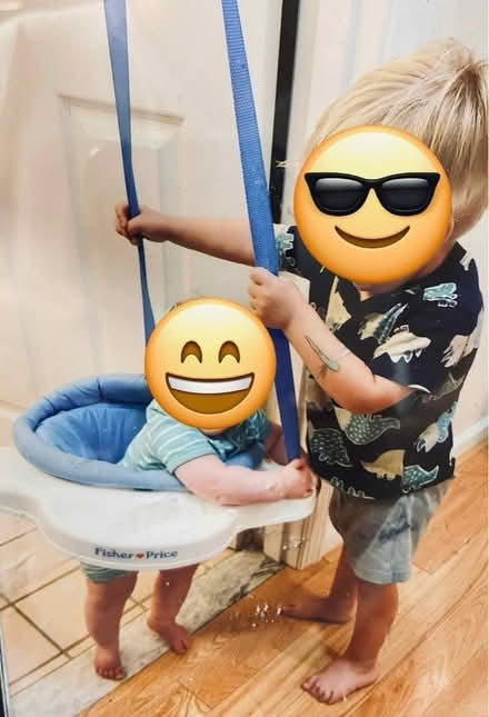 Photo of free Baby bouncer (Quincy) #2