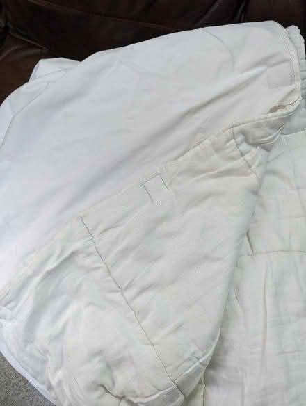 Photo of free Quilt + attached waterproof sheet (Oxford OX2) #2