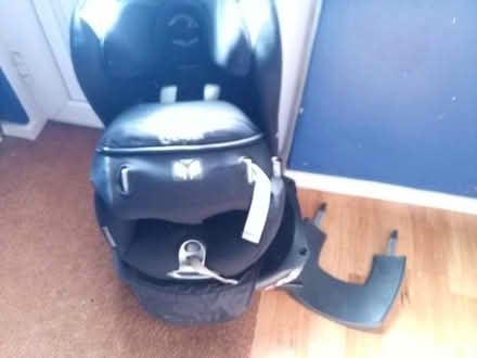 Photo of free fix Car seat (Cam GL11) #4