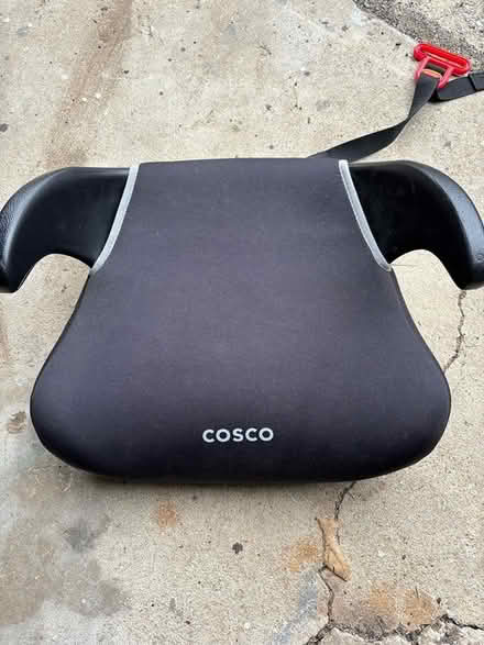 Photo of free 2 Child's booster car seat (Rutherford NJ) #1