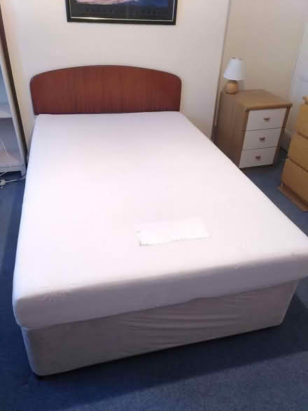 Photo of free 4' Double bed (Montpelier BS6) #1