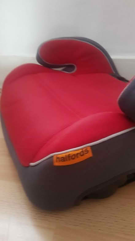 Photo of free Car seat booster (Winchmore Hill N21) #2